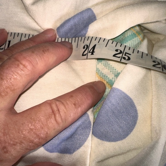 Lularoe 3X off white Lynnae withβ large lavender polka dots.NWT. πππ - Picture 7 of 9